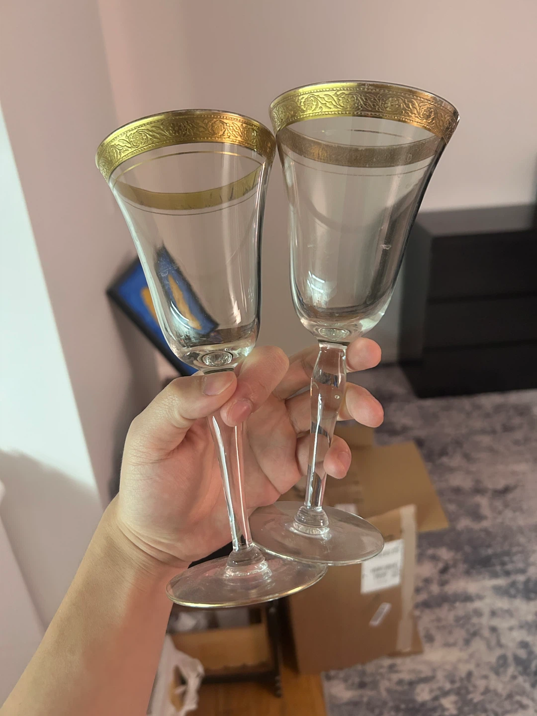 Elegant Gold Trimmed Wine Glasses (Set of 2)