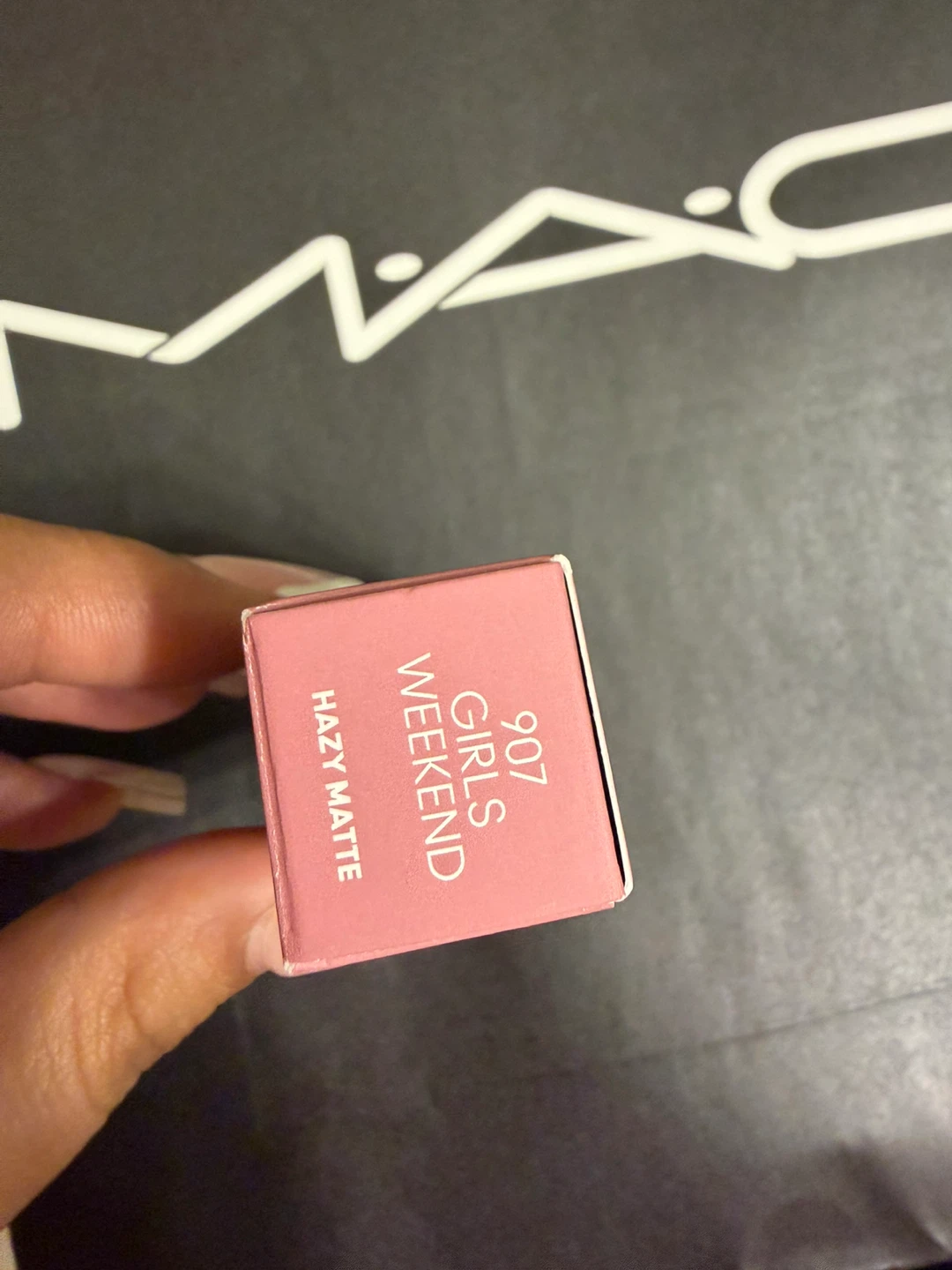 MAC Powder Kiss Hazy Matte Lipstick - 907 Girls Weekend - photo 2