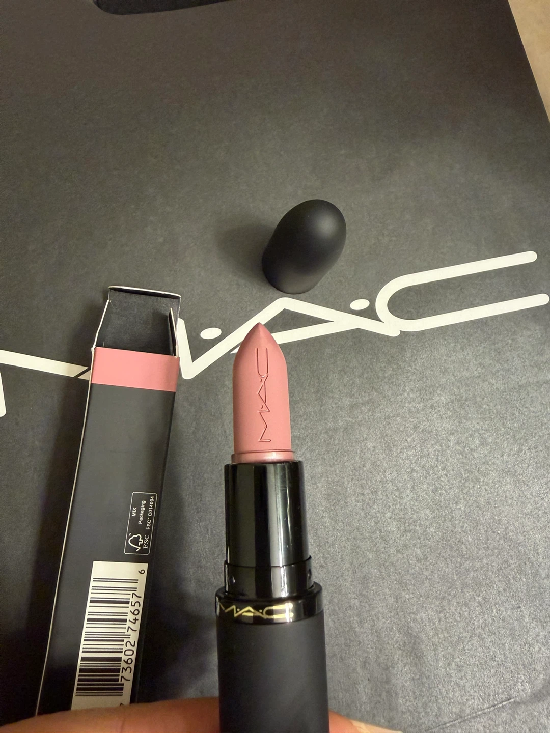 MAC Powder Kiss Hazy Matte Lipstick - 907 Girls Weekend - photo 3