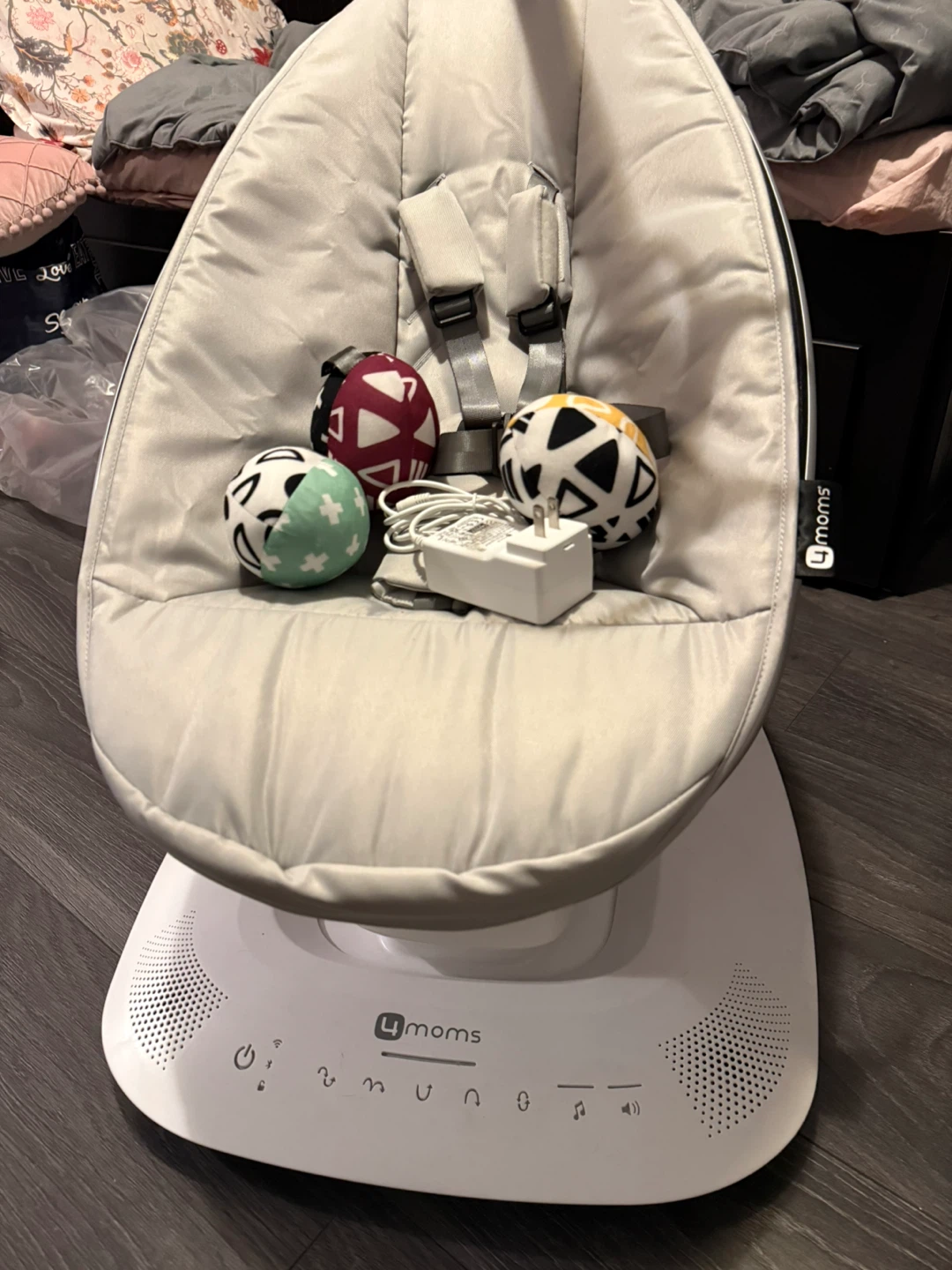 4moms MamaRoo Baby Swing with Accessories