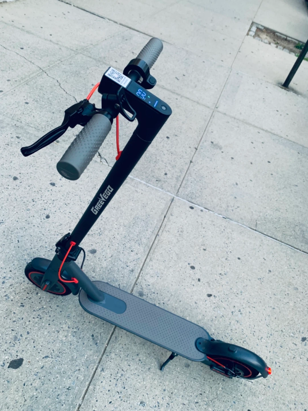 Brand new condition used for 2-3 times only run fast 31mph - photo 2