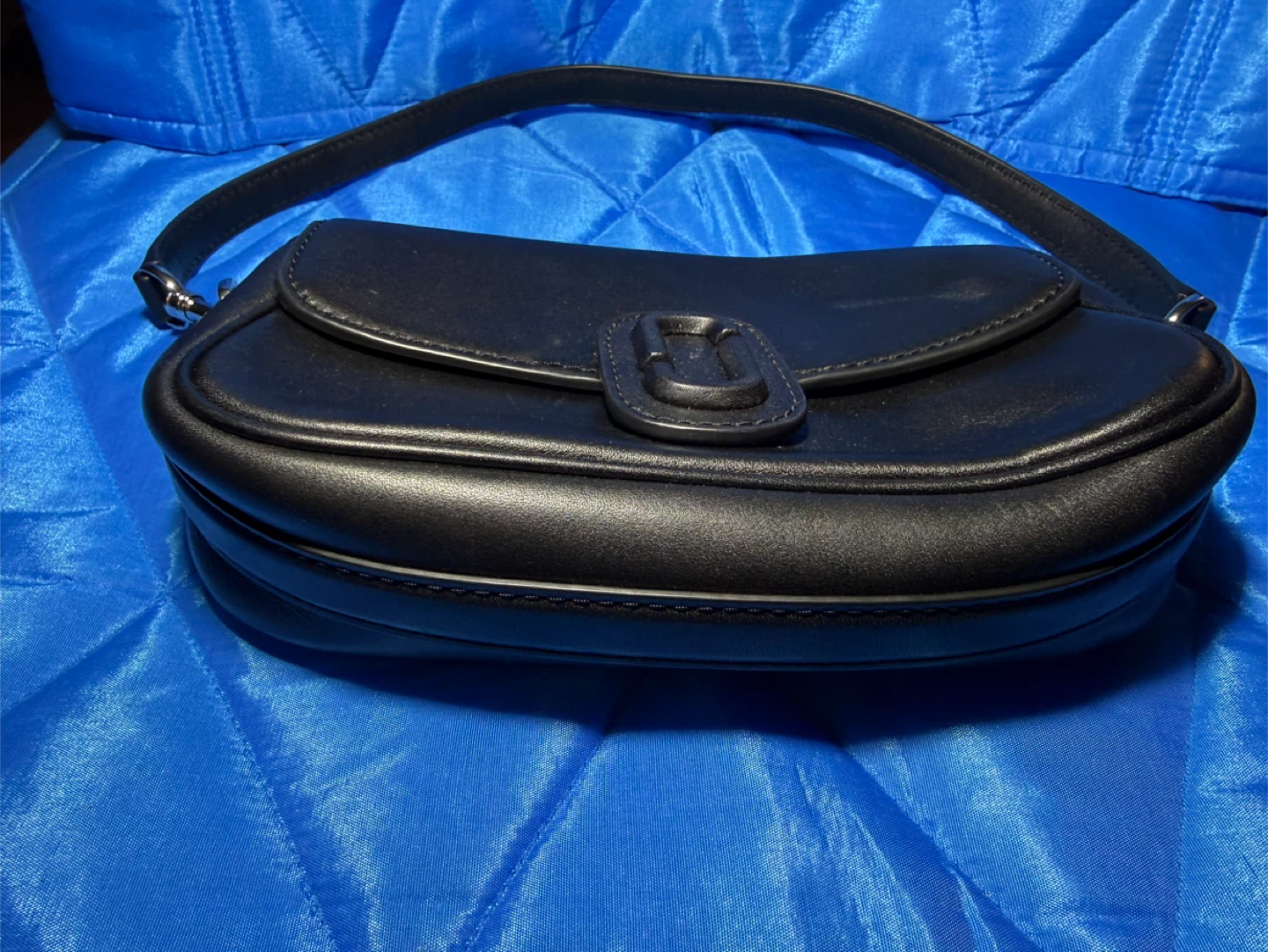 Marc Jacobs Black Leather Shoulder Bag - photo 2
