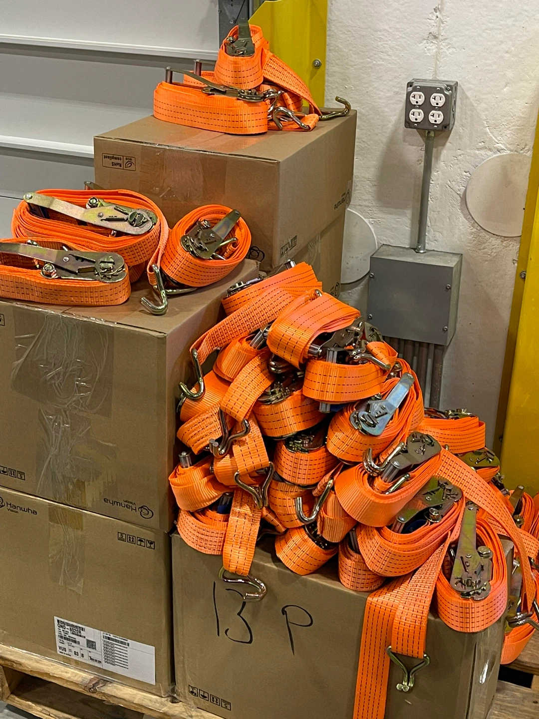 Hanwha Orange Ratchet Straps - photo 2