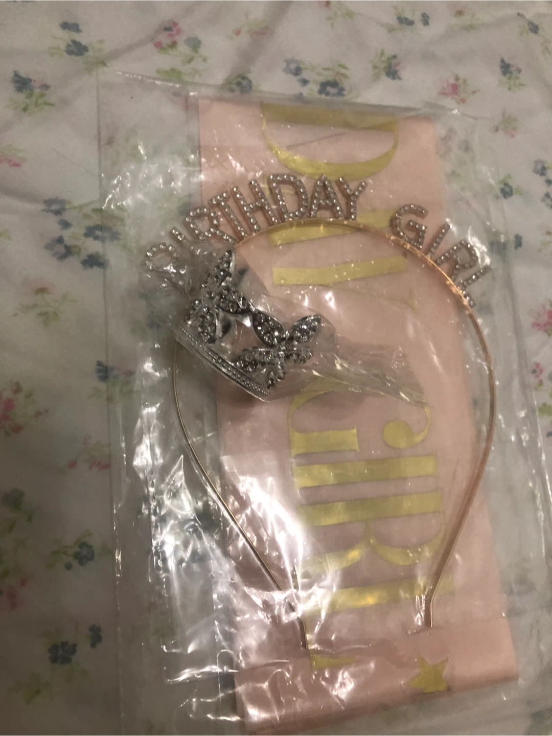 New Birthday Girl Sash, Tiara, and Crown Set - photo 4