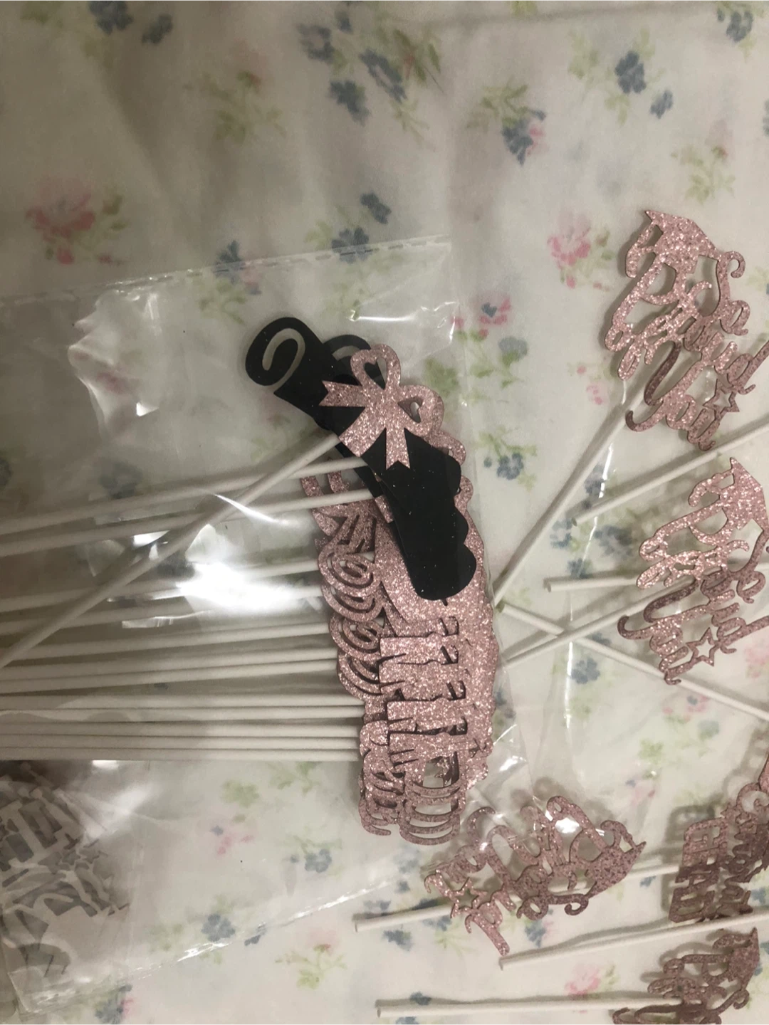 NEW-Graduation Cupcake Toppers - Pink Glitter - photo 5