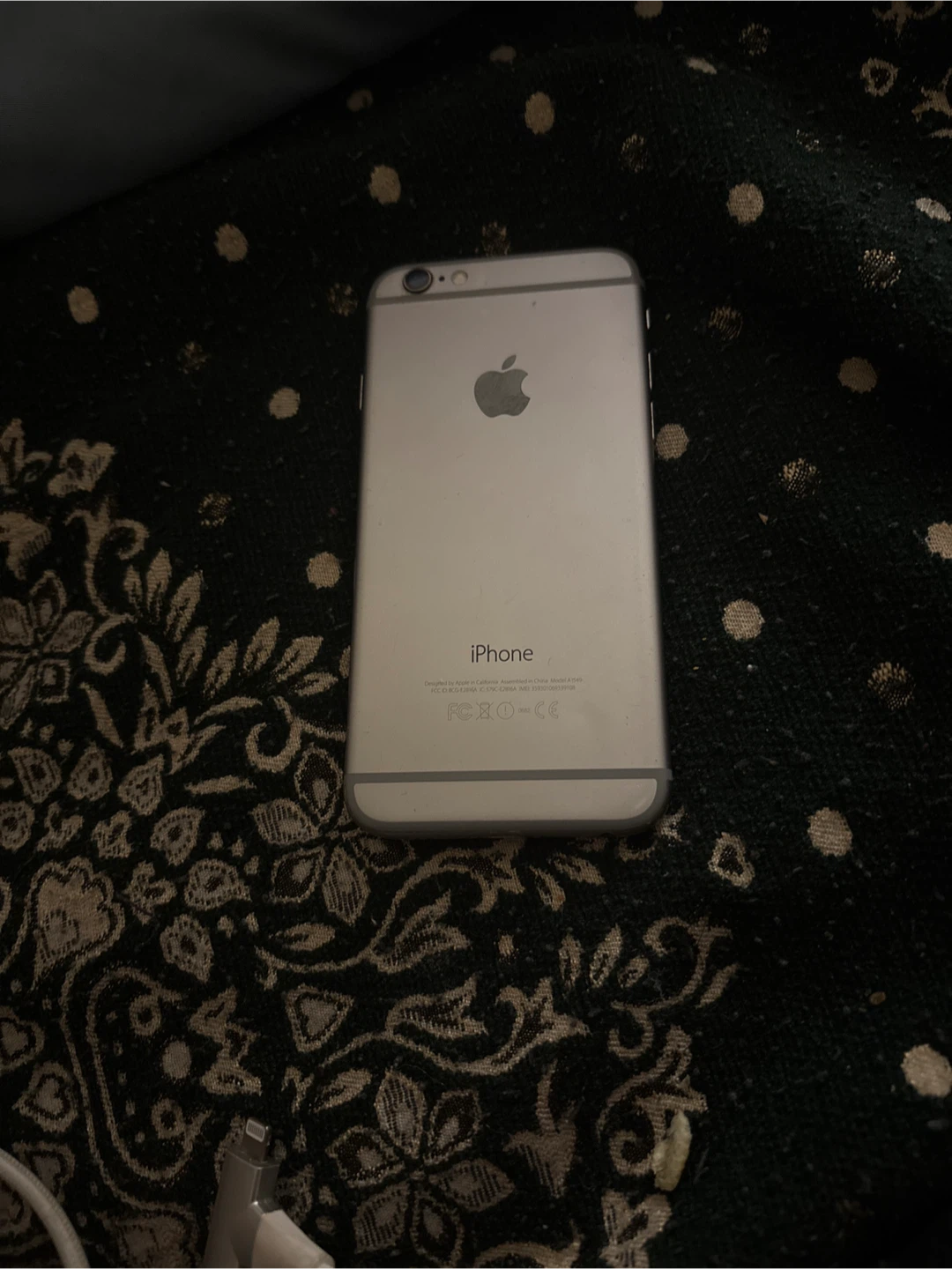 Apple iPhone 6s - photo 3