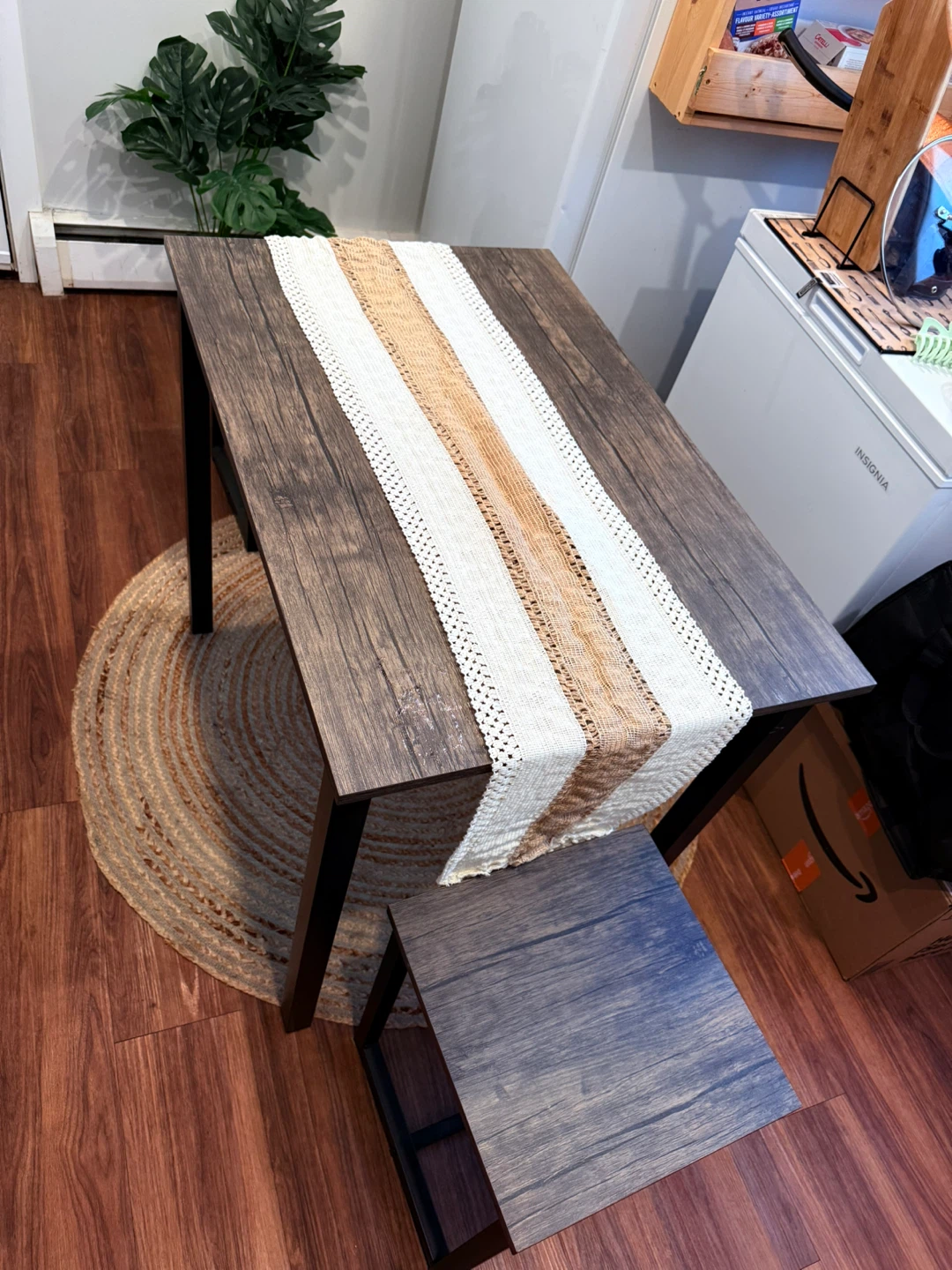 Dining Table Set with Two Stools - photo 3