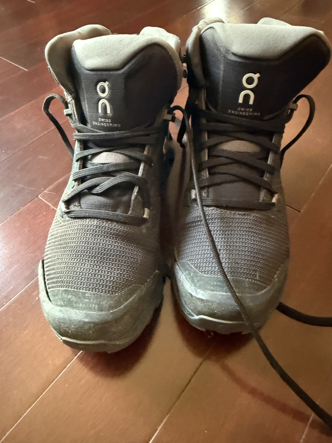 On Cloudrock Waterproof Hiking Boots - US 7.5