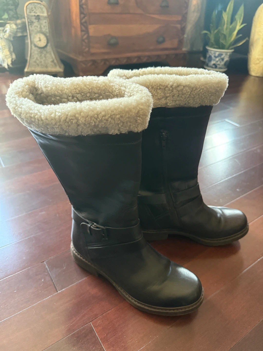Leather Celtic & Co. Winter Boots-Size 38