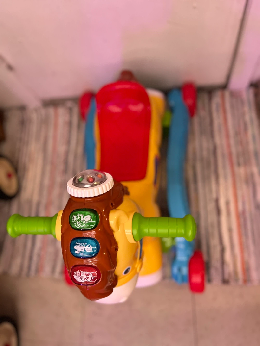 VTech Gallop & Rock Learning Pony makes music/talks - photo 3