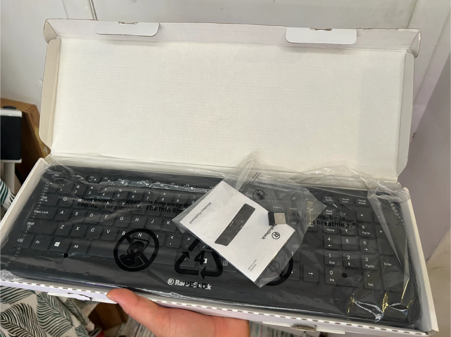 New RadioShack wireless keyboard - photo 2