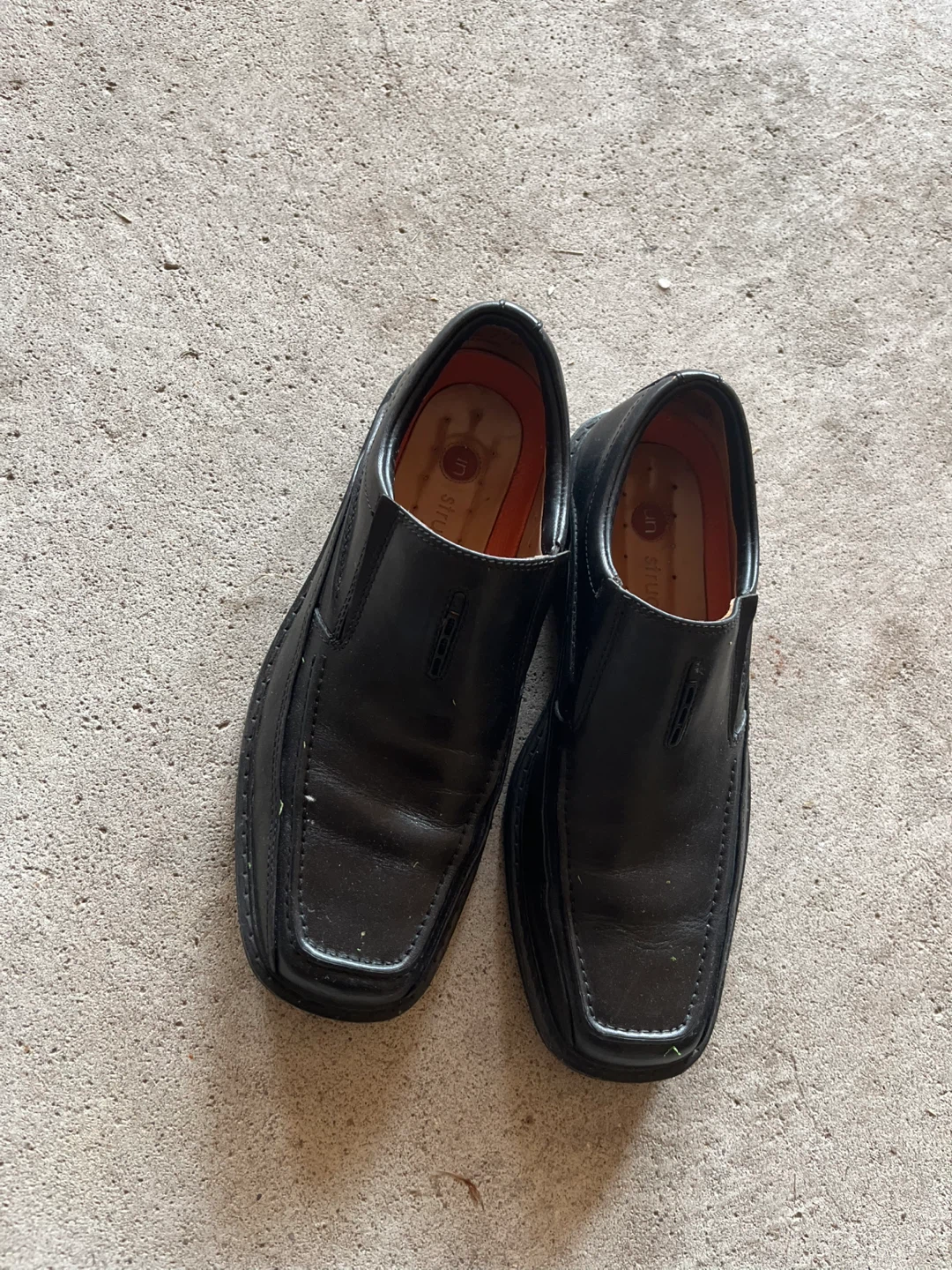 JM Stratus Black Leather Slip-On Shoes