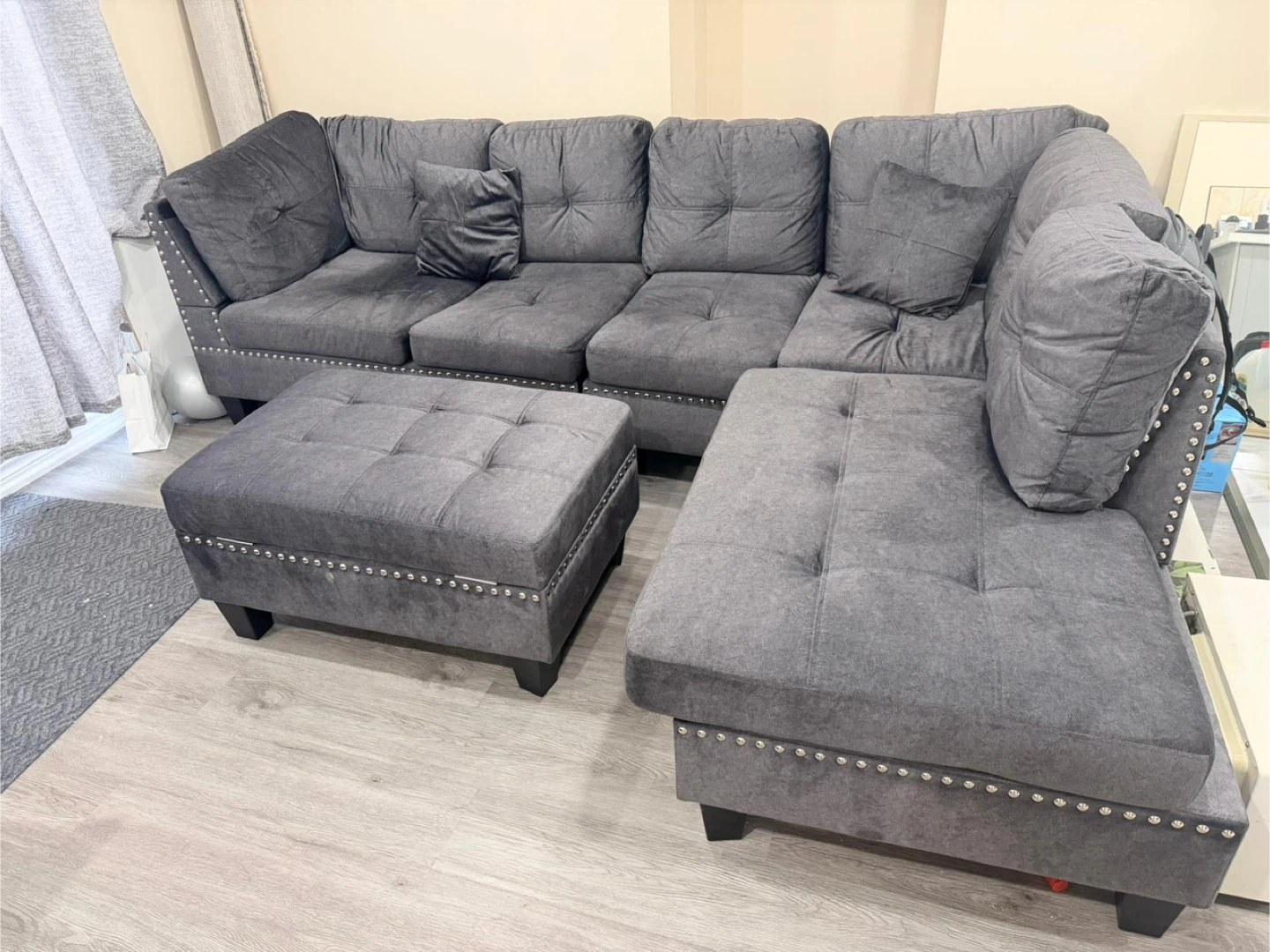 Grey Sectional Sofa with Ottoman