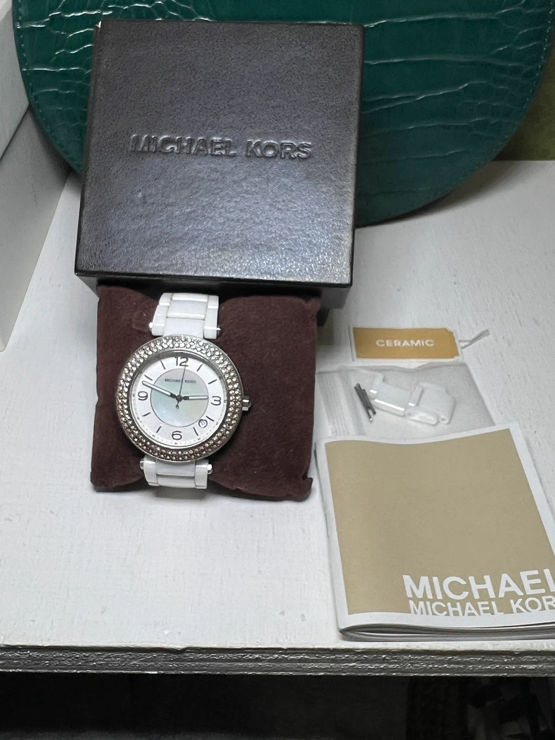 Michael Kors MK-5308 Ceramic White Watch with Box