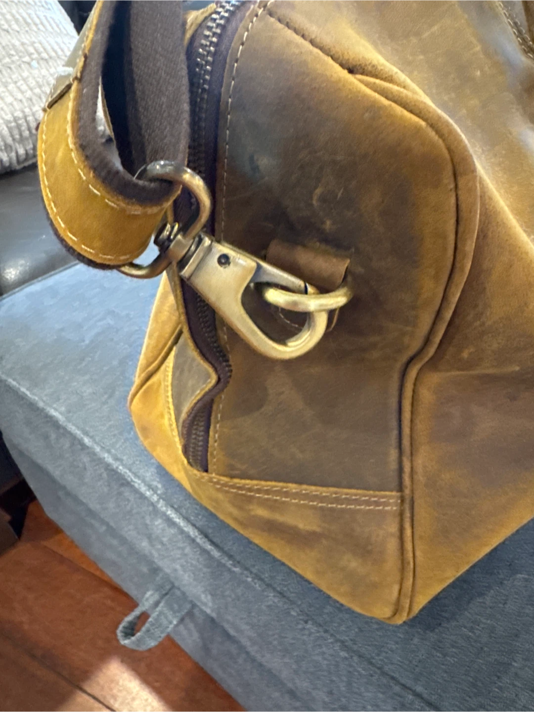Distressed Tan Leather Duffle Bag - photo 3