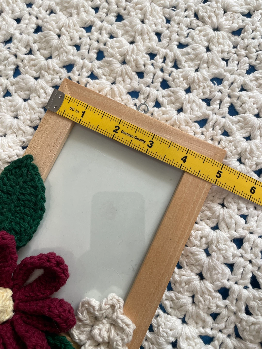 Handmade Crocheted Flower Picture Frames - Set of 2 - photo 4