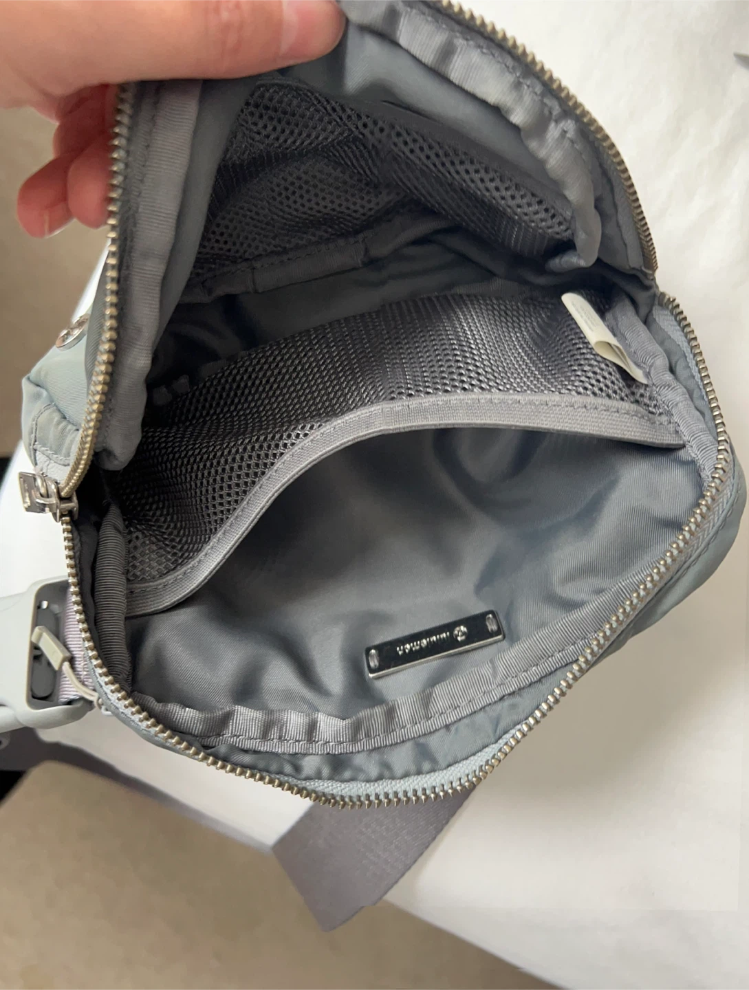 Lululemon Grey Everywhere Belt Bag - photo 3