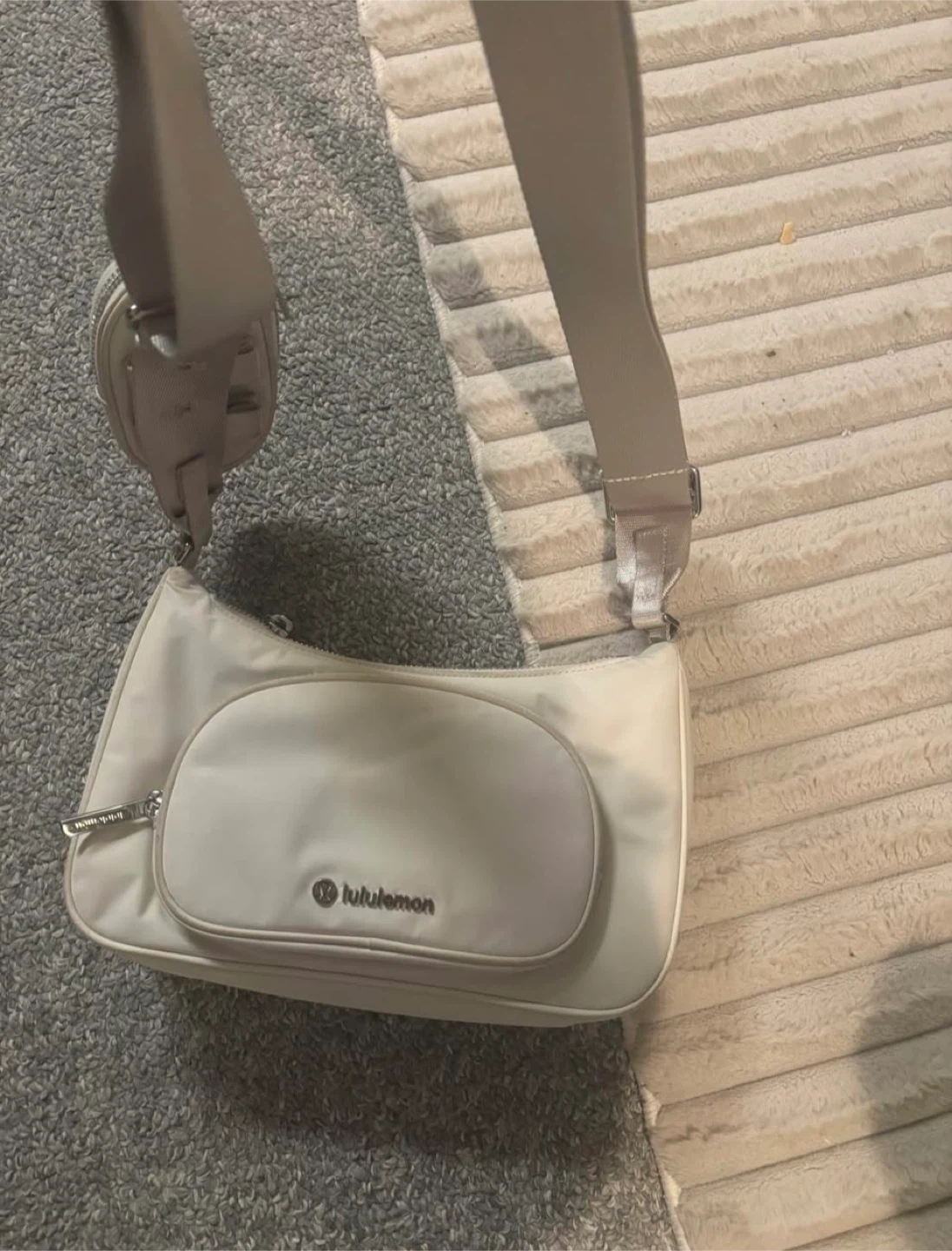 Lululemon Belt Bags & Shoulder Bag - photo 5