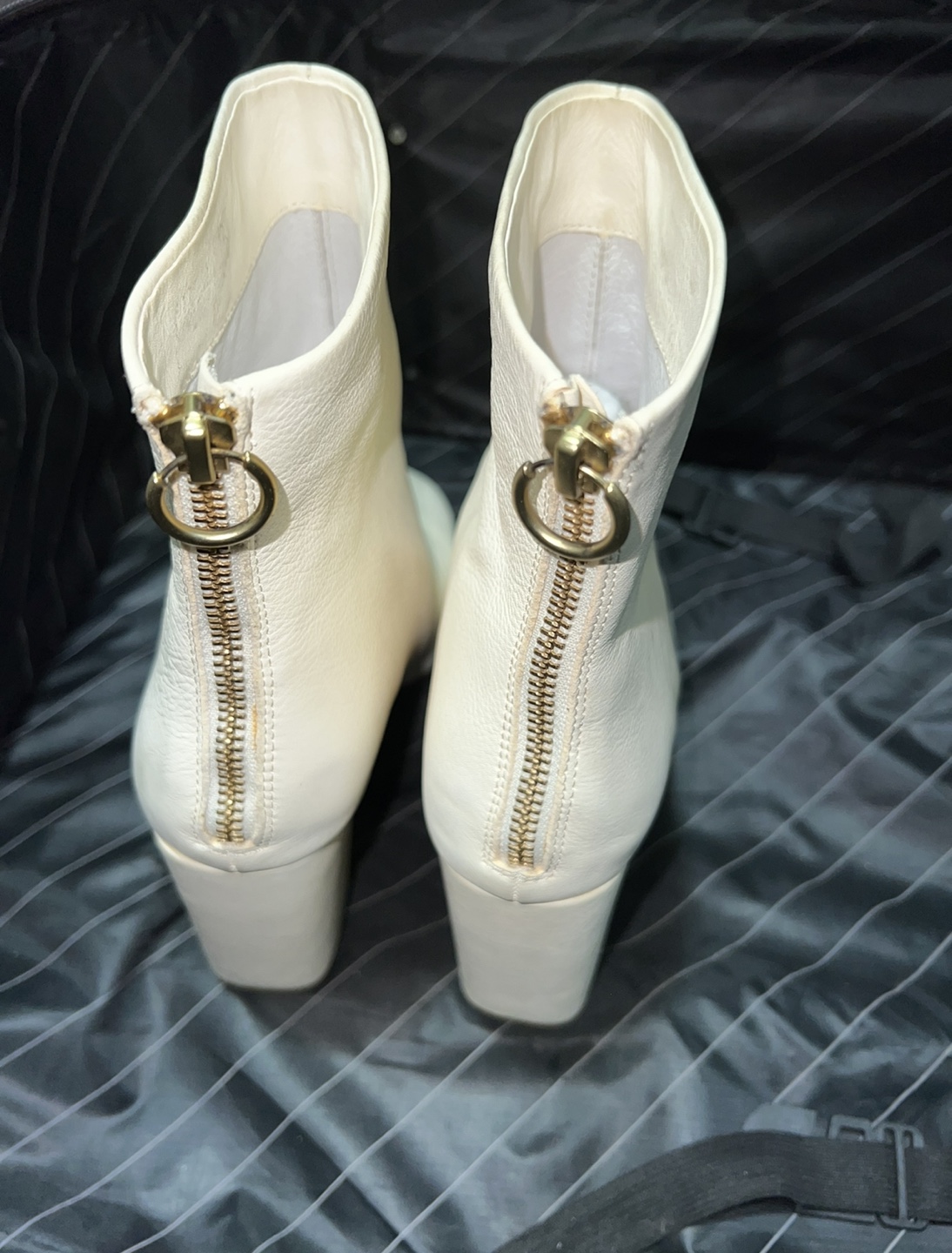 Joie White Leather Heeled Ankle Boots - Size 38.5 - photo 3