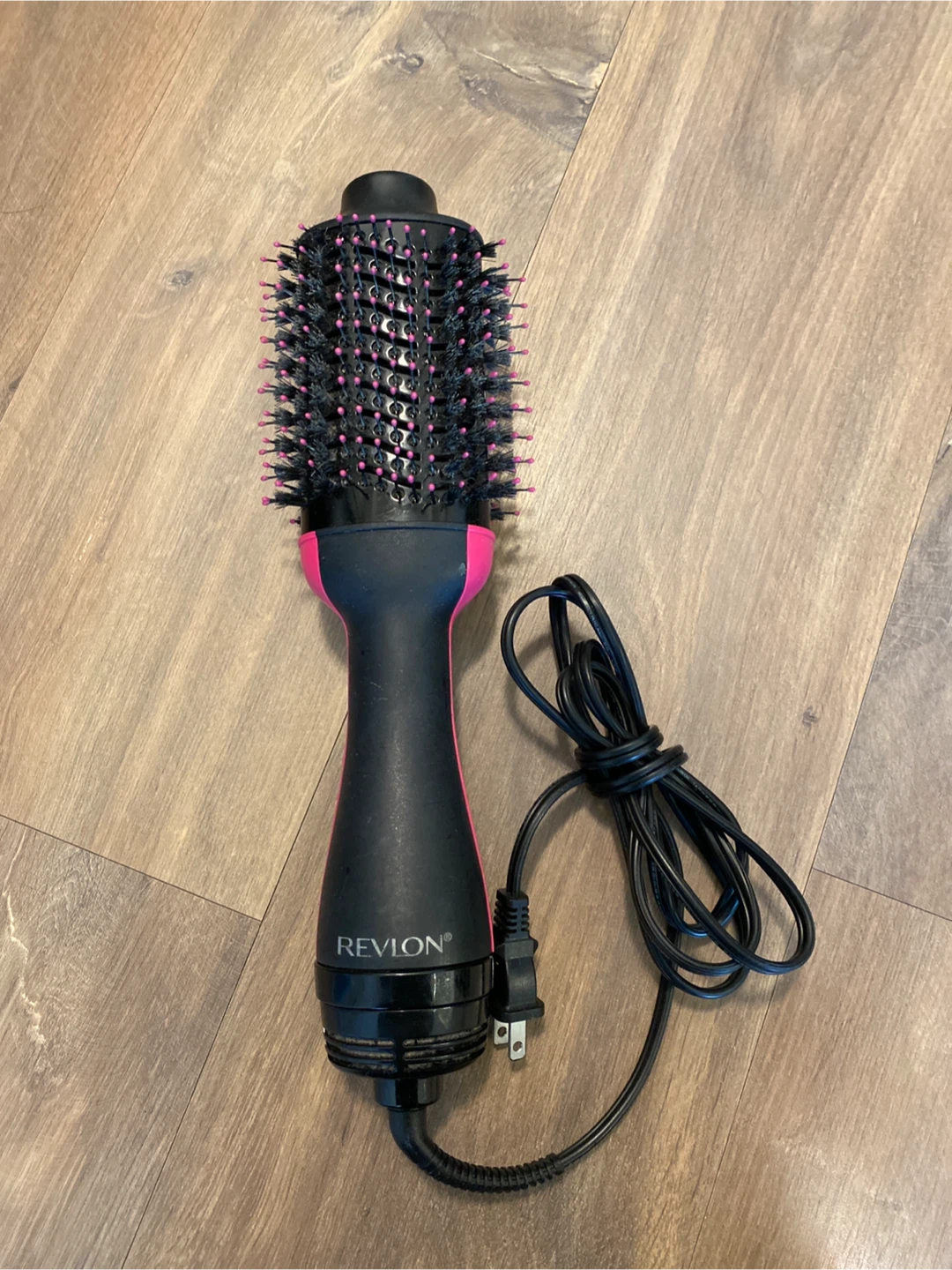 Revlon One-Step Hair Dryer & Volumizer Hot Air Brush