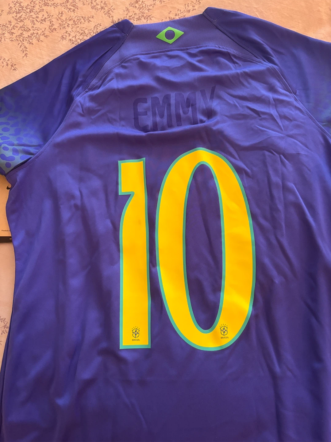 Nike Brazil soccer Jersey - women’s large - photo 2