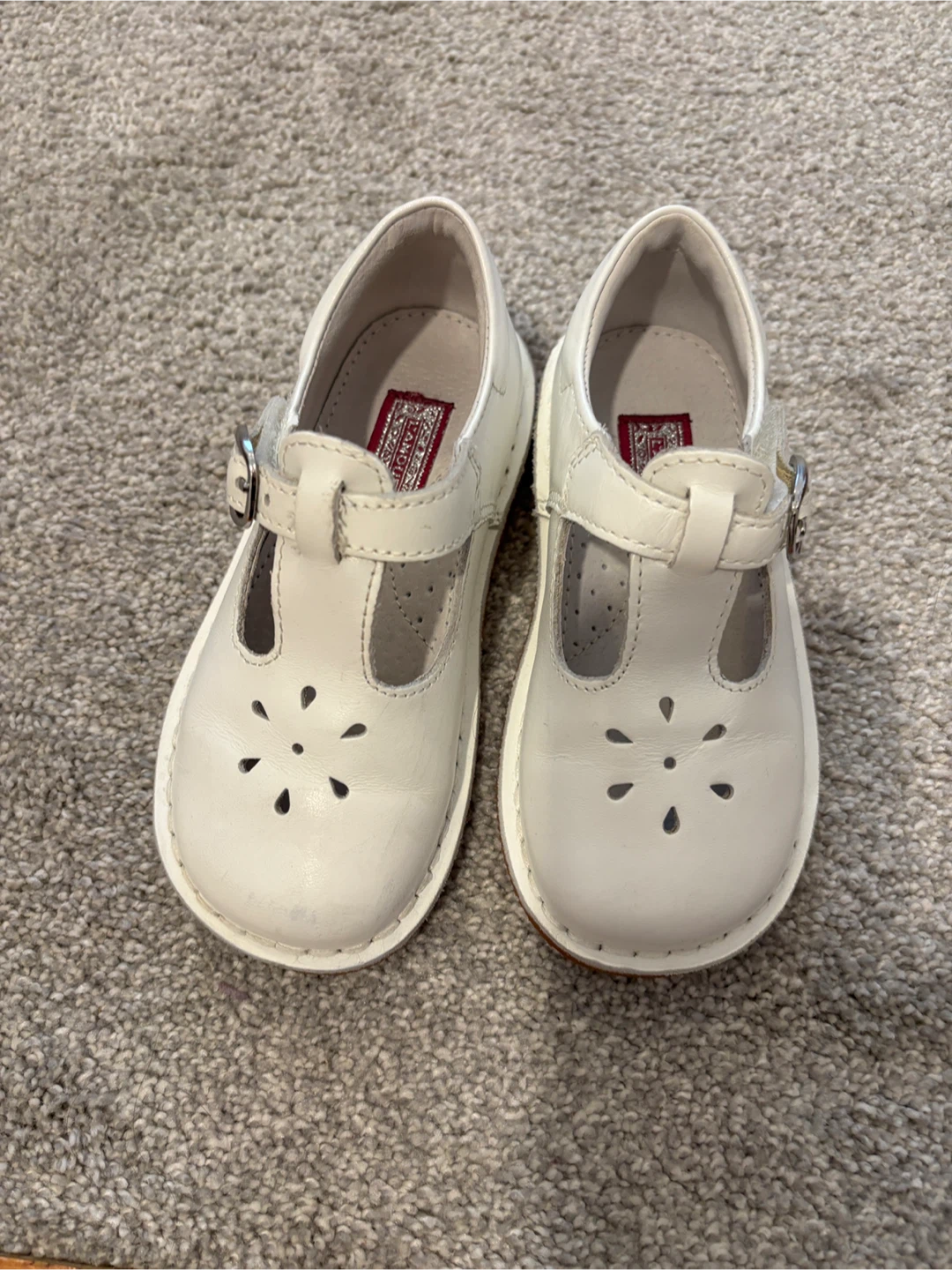 Lamour White Leather T-Strap Shoes - photo 2