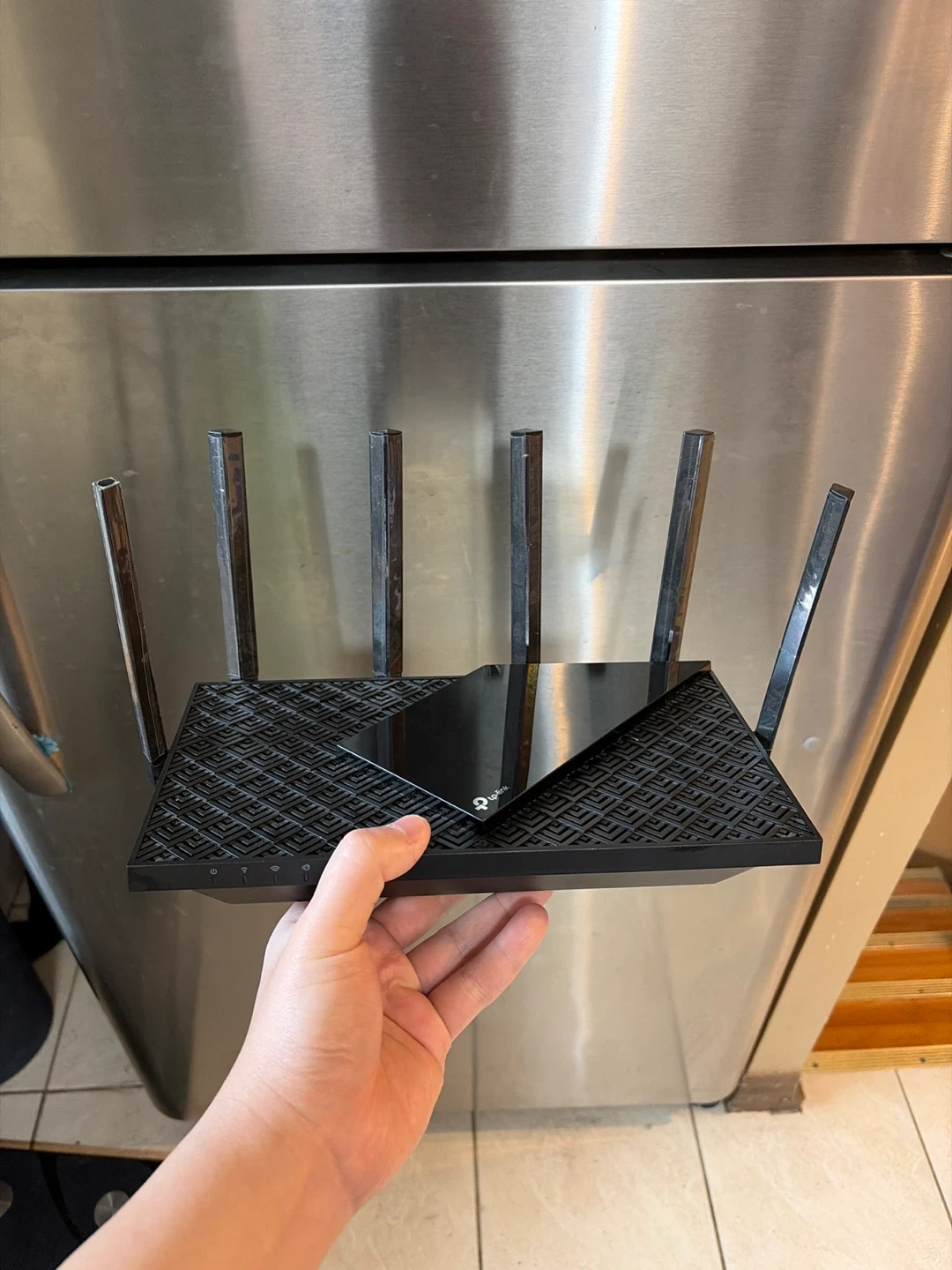 TP-Link Archer AX73 AX5400 WiFi 6 Router - photo 3