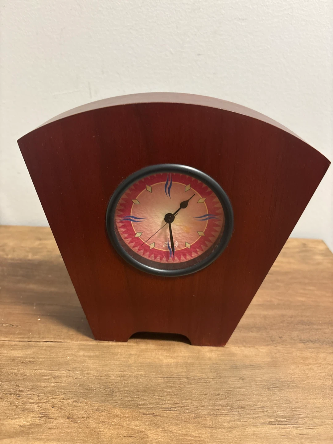 Vintage Wooden Tabletop Clock - photo 5