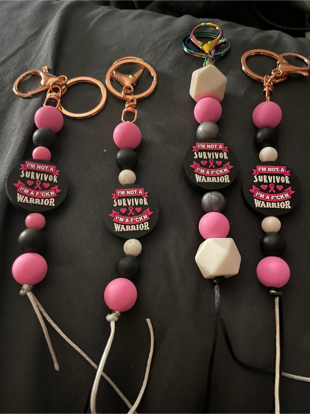 Handmade Beaded Pens and Keychains - photo 2
