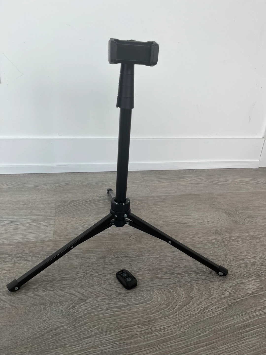 Extendable Phone Tripod