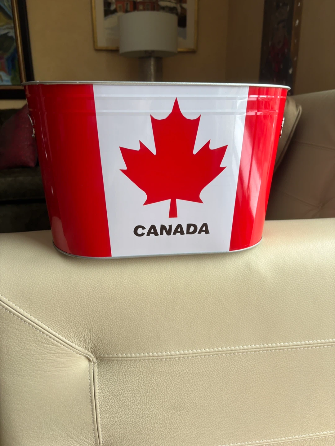 Canada Flag Oval metal Tub