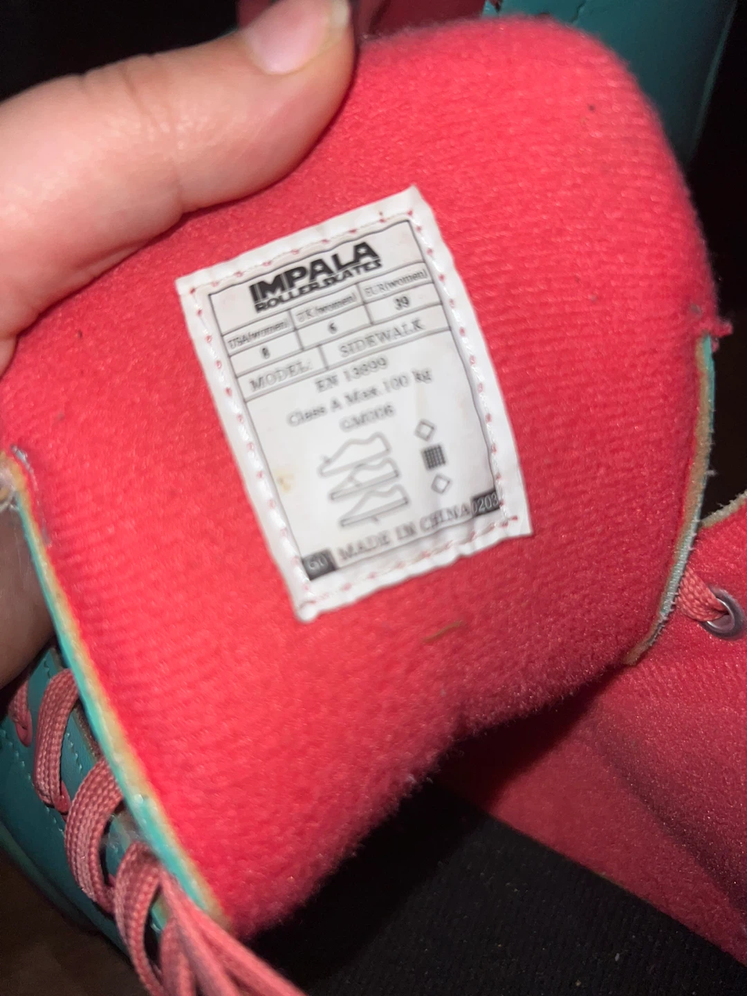 Impala Rollerskates - Aqua/Pink - US Size 8 🥕 - photo 2