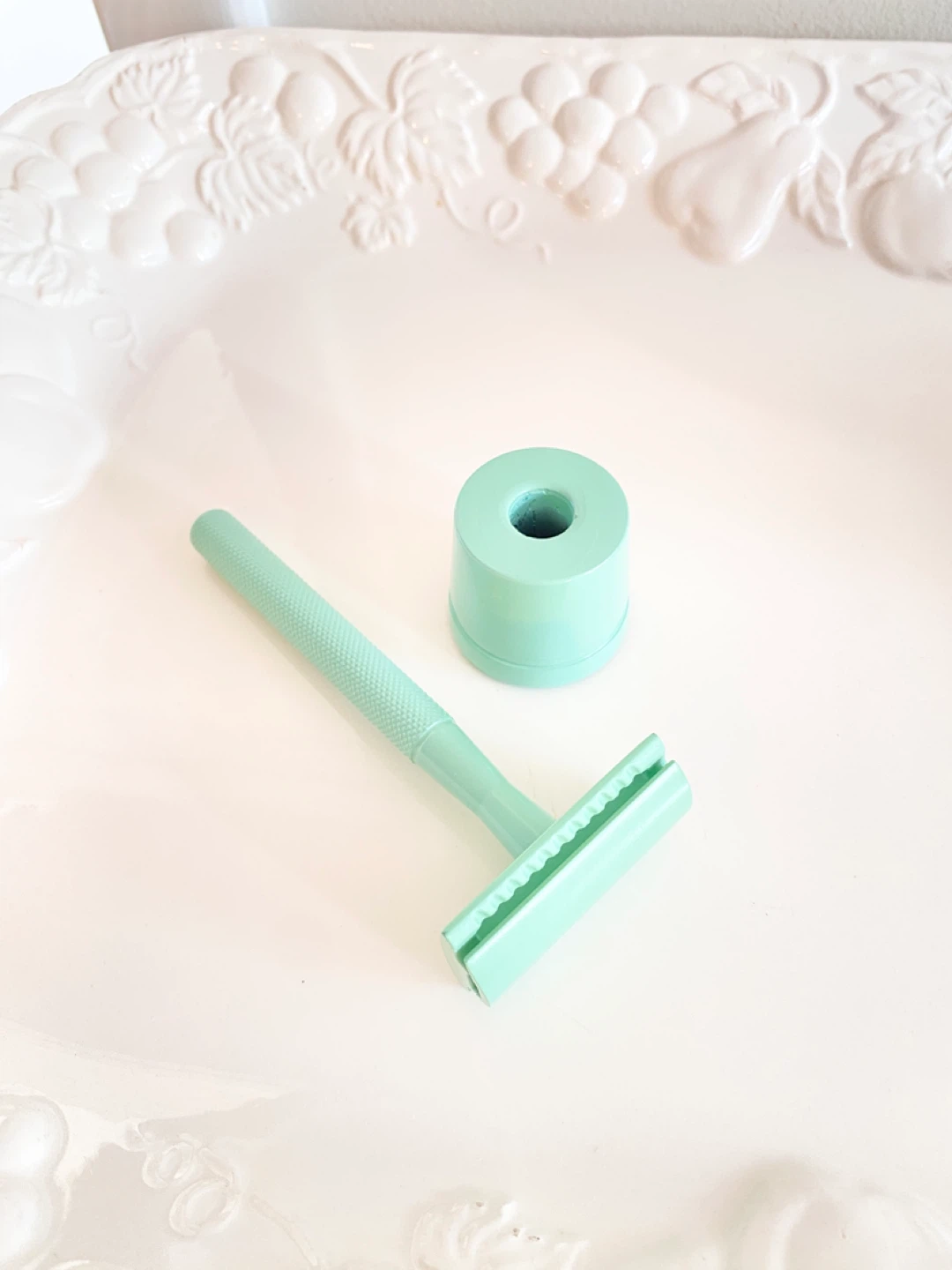 Mint Green shaving Razor with Stand - photo 3