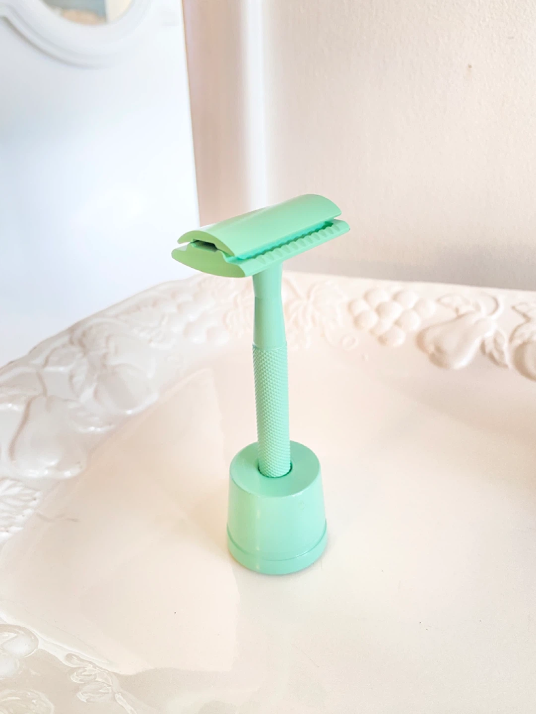 Mint Green shaving Razor with Stand - photo 4