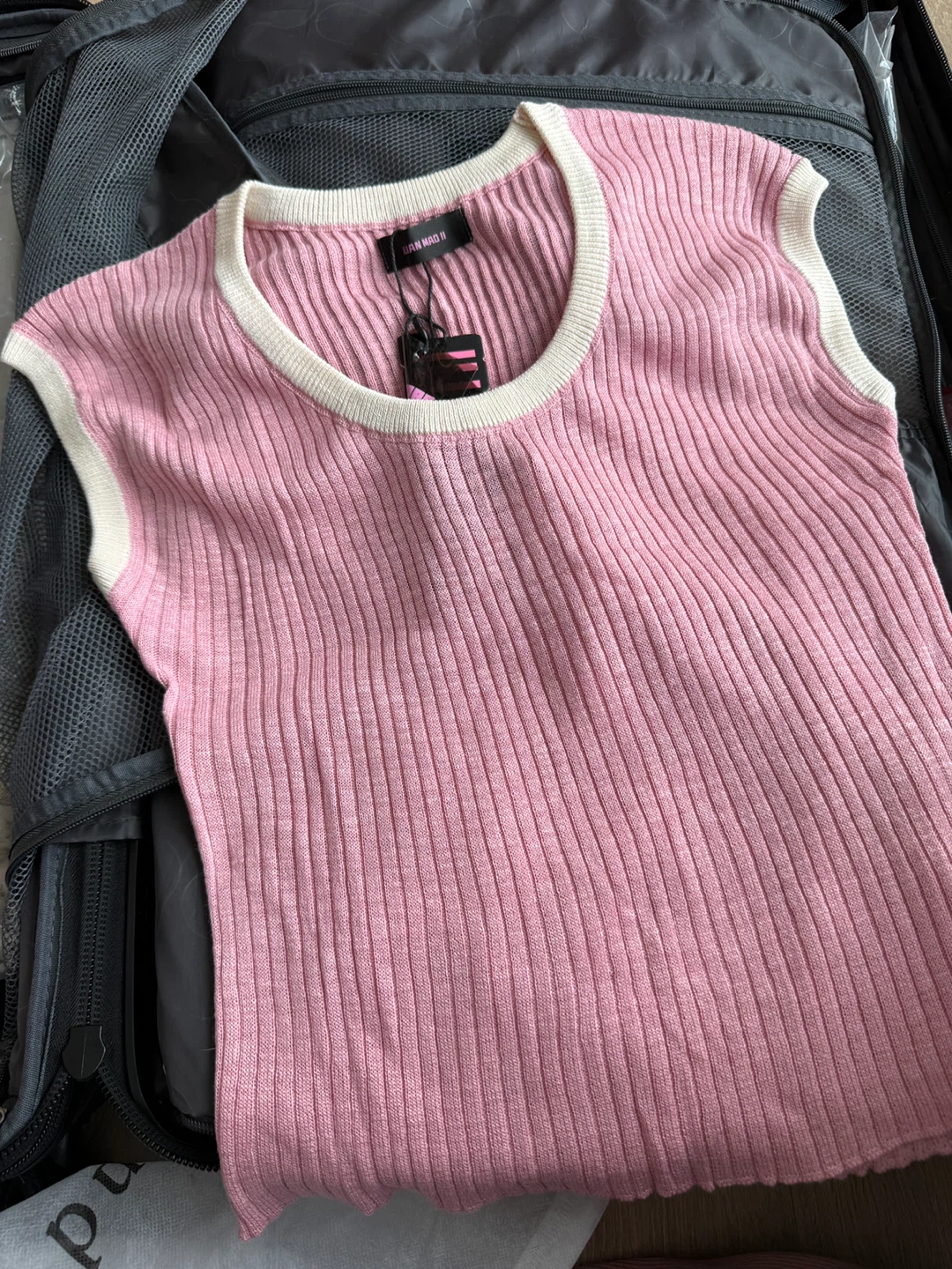 New! Soft Pink Ribbed Knit Top - photo 3