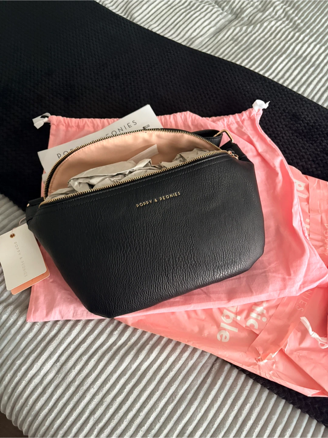 Poppy & Peonies Large Sidekick Black - photo 3
