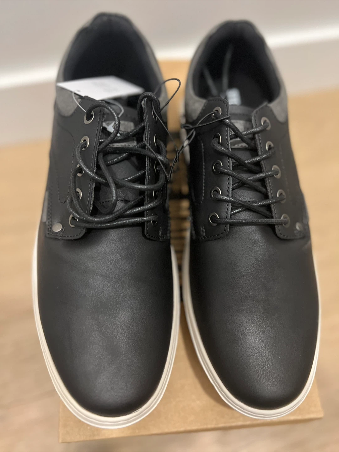 Steve Madden Black Leather Men's Shoes - Sizes 10