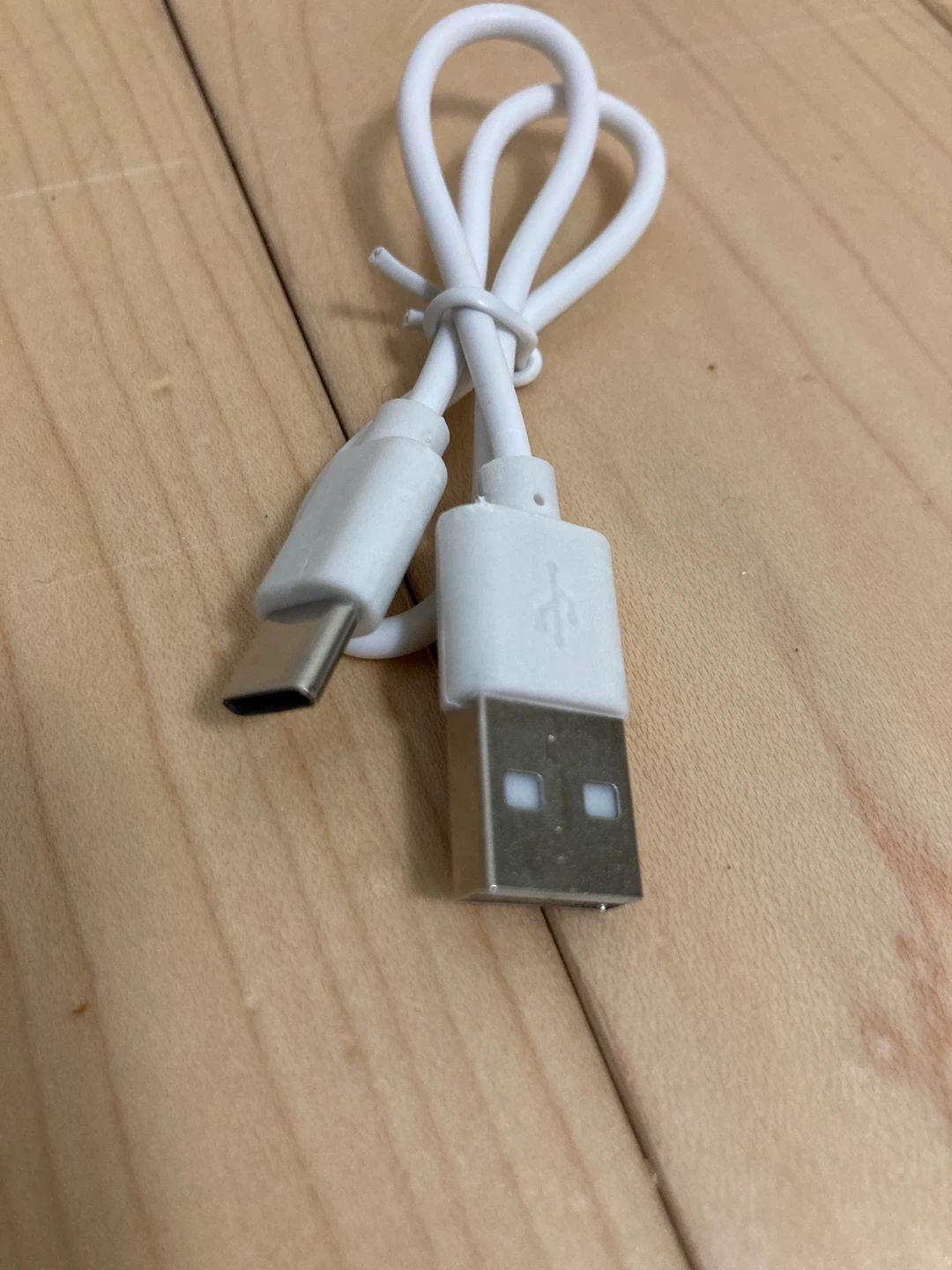 *new* USB-C to USB-A Cable - White - photo 3
