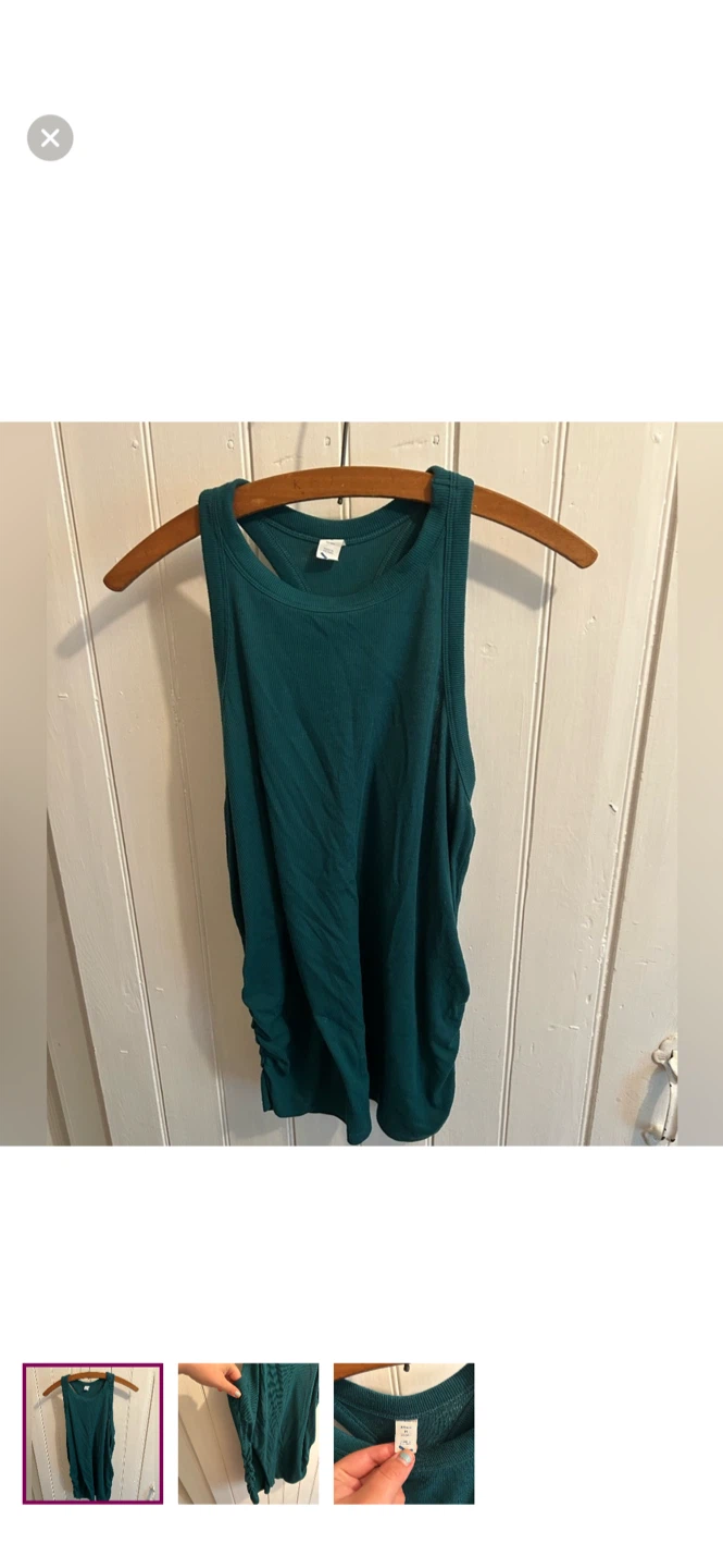 Old Navy Active Tank Top - Size M
