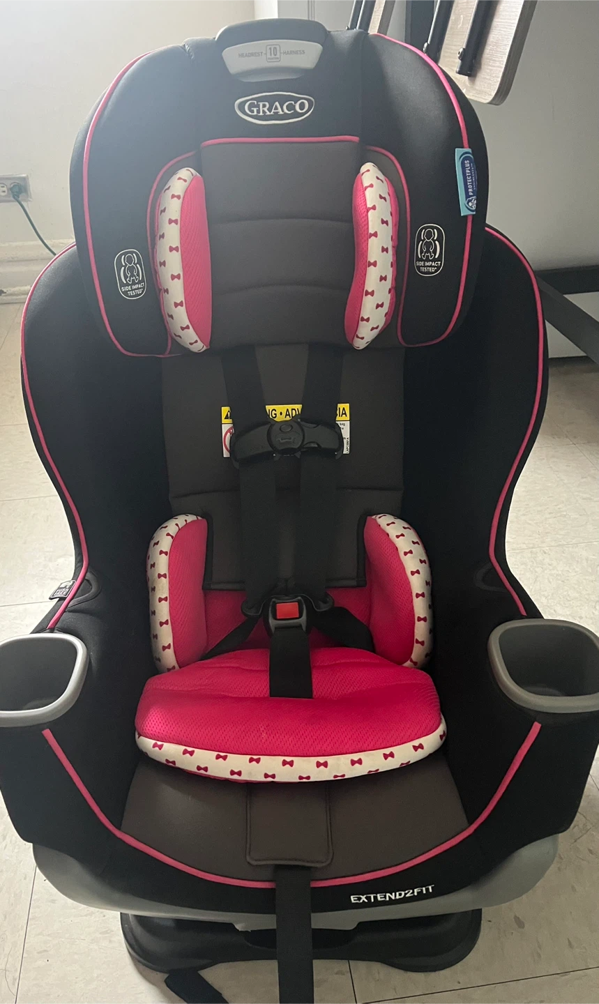 Graco Extend2Fit Convertible Car Seat