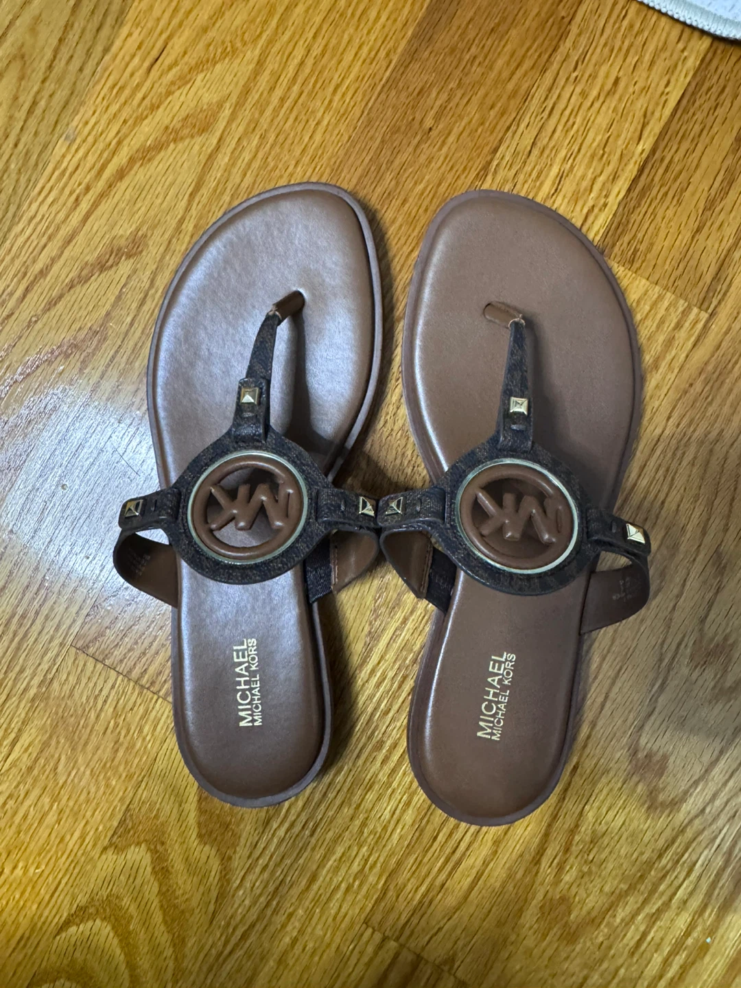 Michael Kors Sandals - Size 8M - photo 3