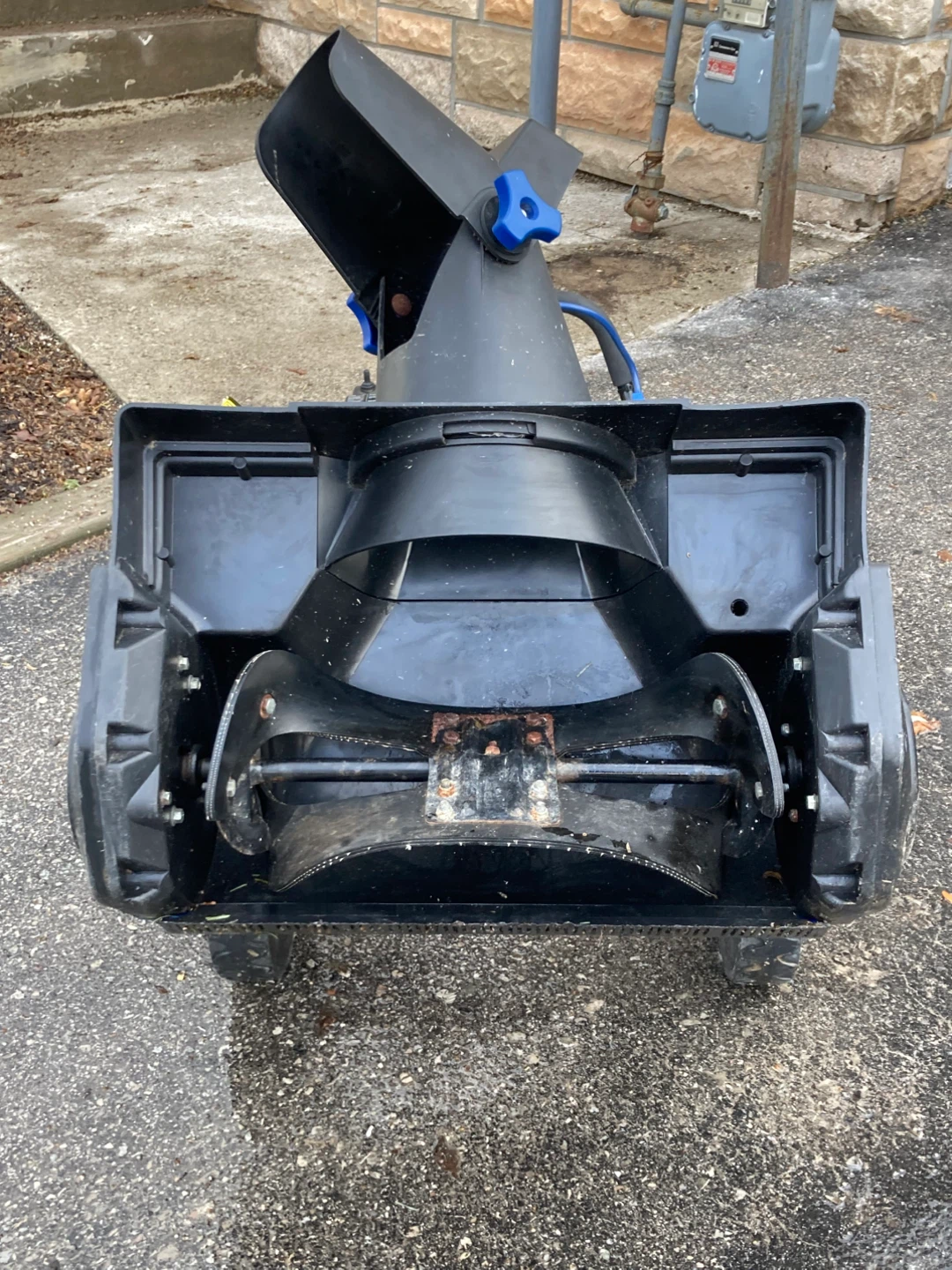Snow Joe Electric/Battery Powered Snow Blower - photo 4