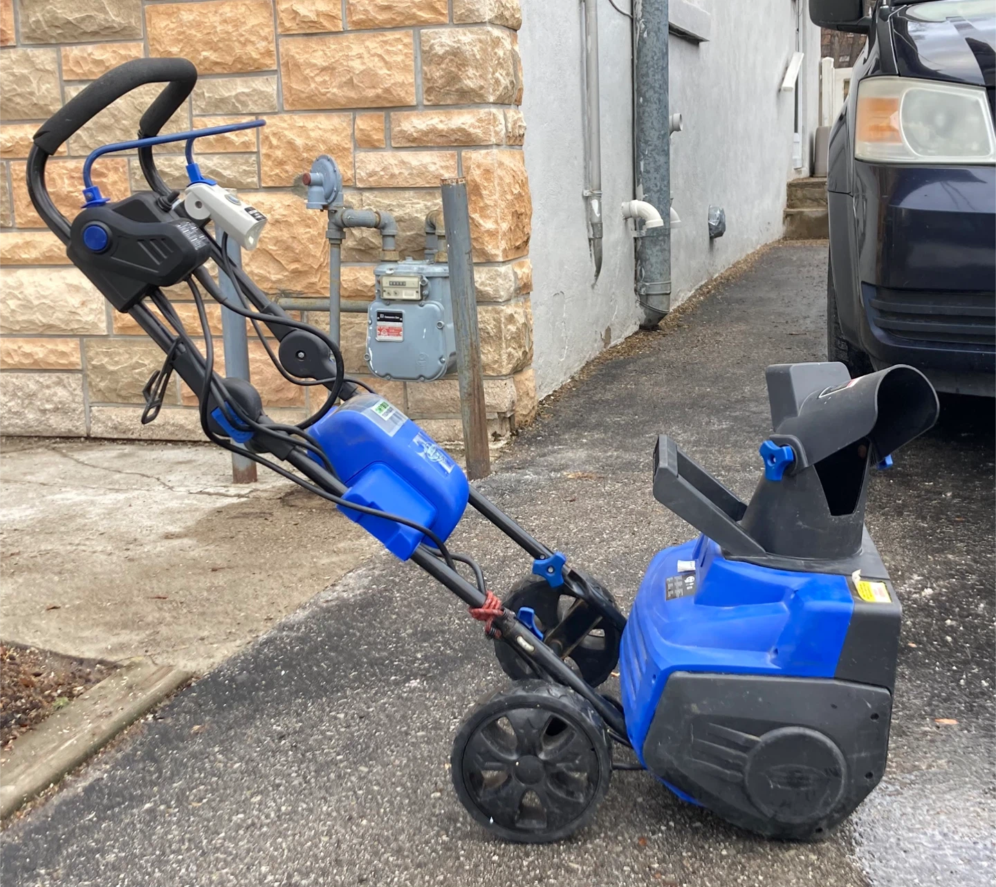 Snow Joe Electric/Battery Powered Snow Blower - photo 2