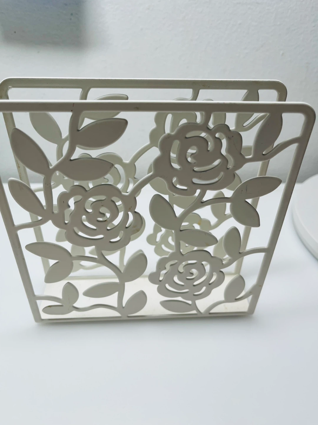 White Metal Floral Napkin Holder