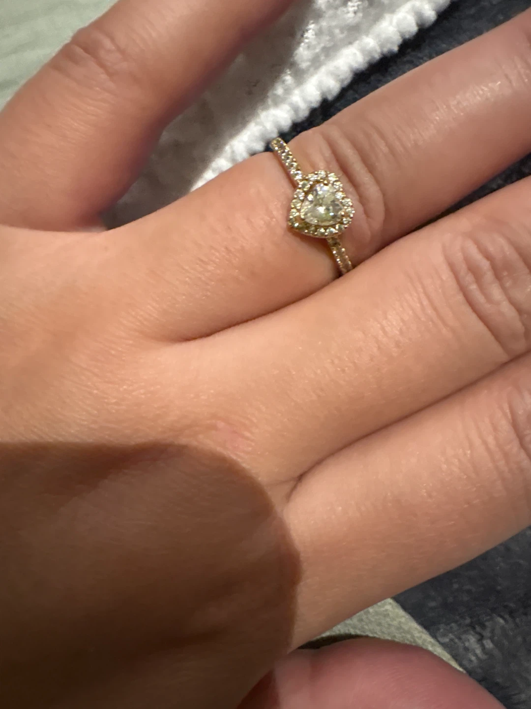Pandora Elevated Heart Ring - Brand New - photo 2