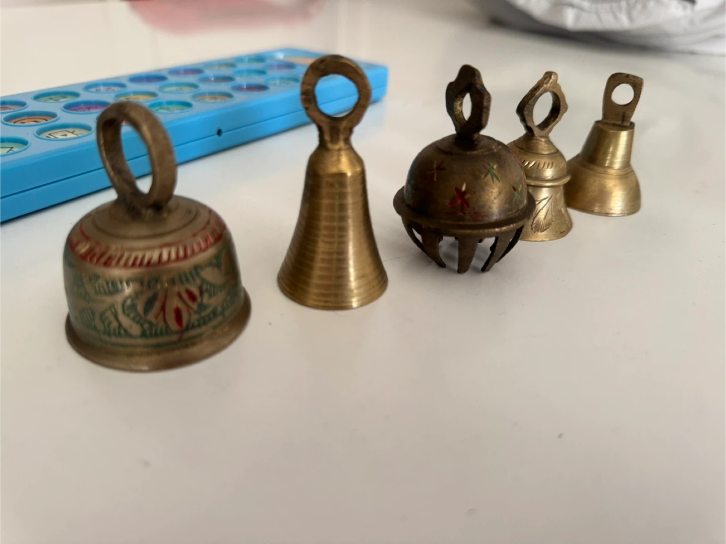 5 Vintage Bells ***PENDING PICKUP*** - photo 3