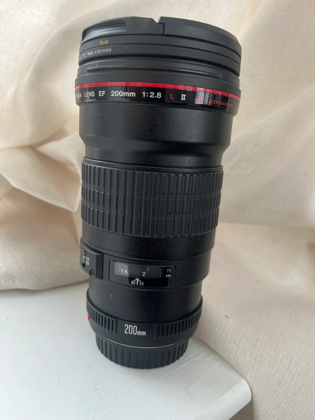 Canon EF 200mm f/2.8L II Lens