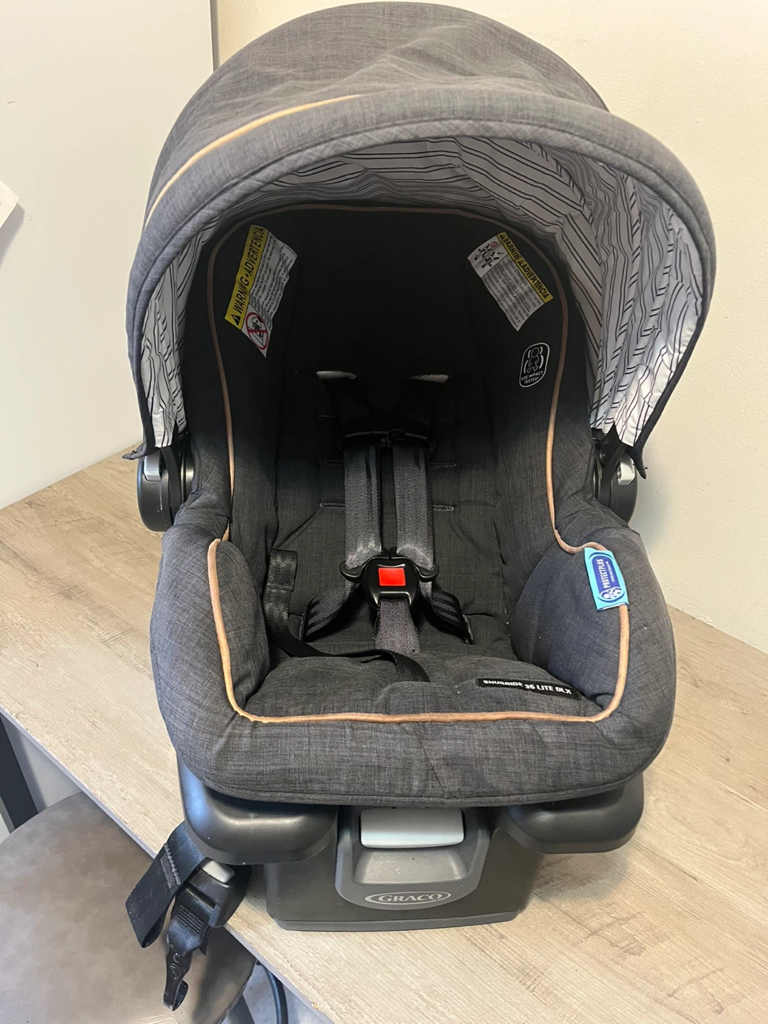 Graco SnugRide 35 Lite DLX Infant Car Seat - photo 4
