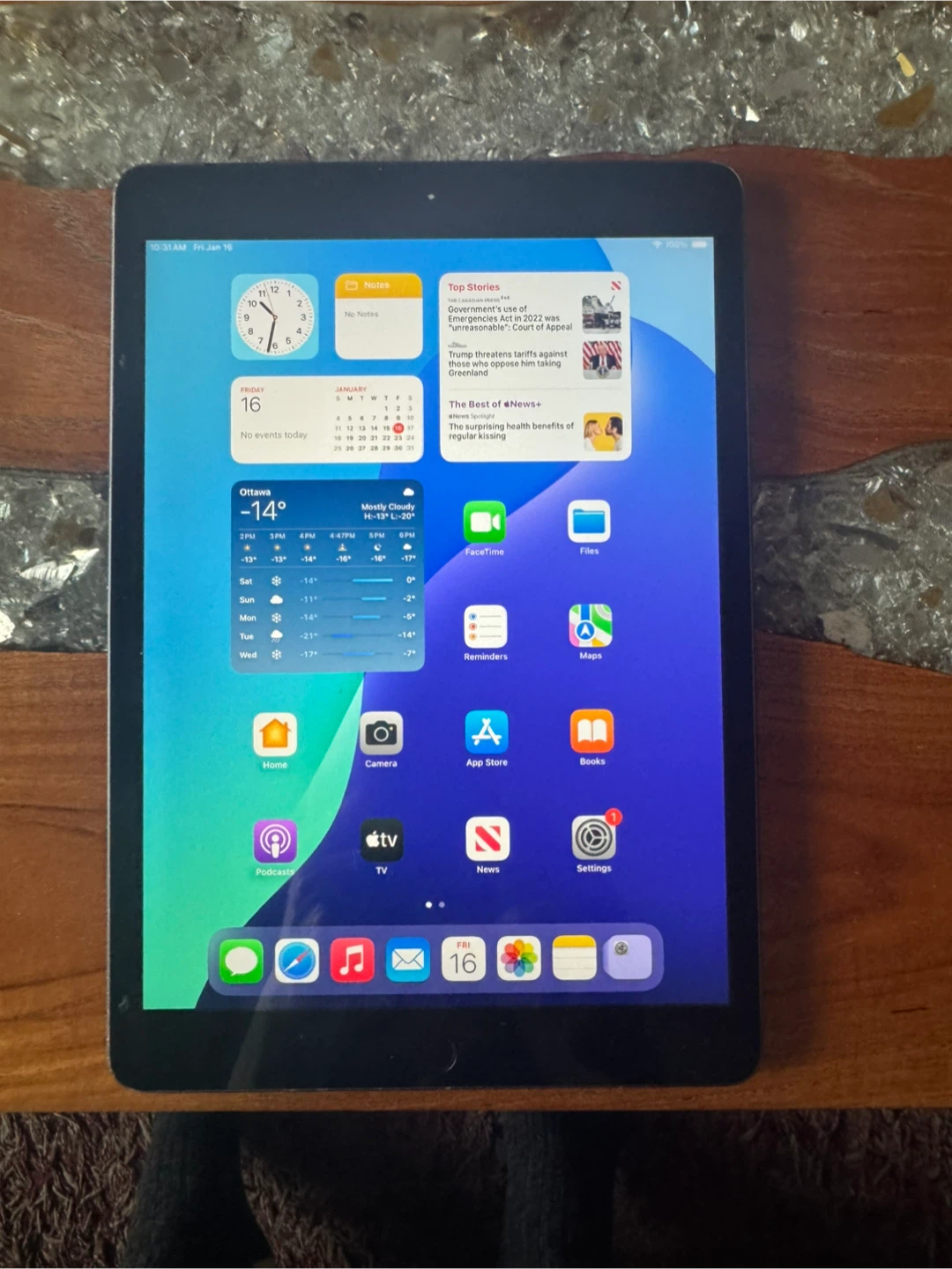 9th Generation 10.2 inch iPad Wi-Fi + Cellular 64GB -Space Gray