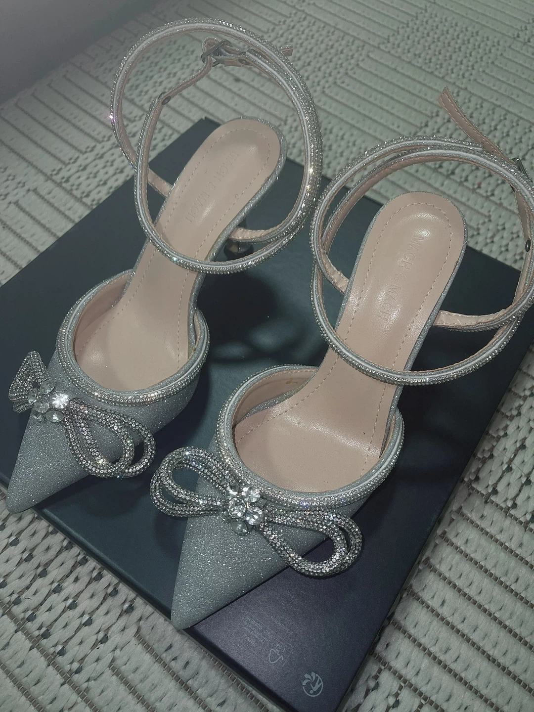 Bling Bling Silver Glitter Heels size 6 - photo 3